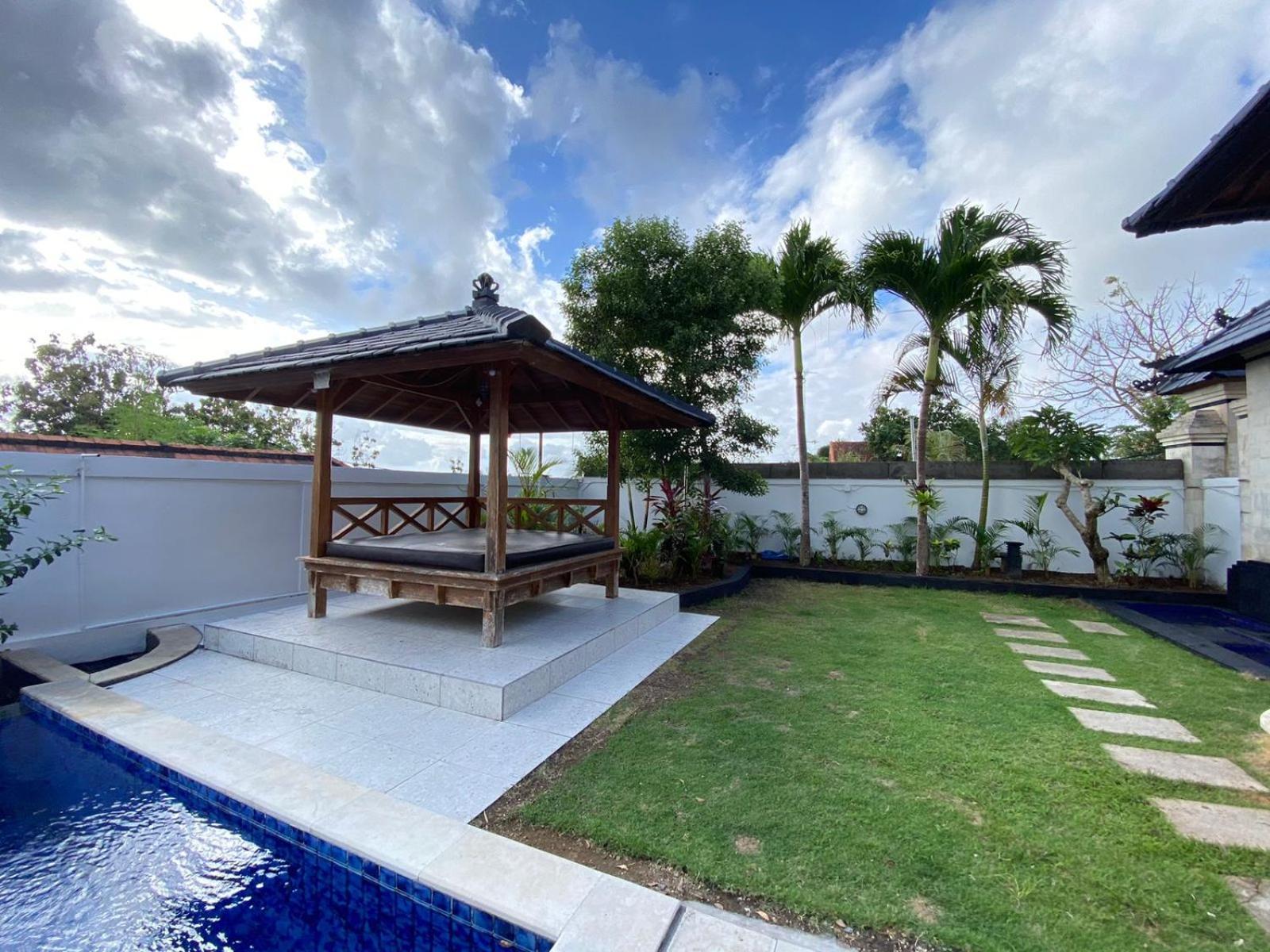 Villa Dikebun Ungasan Extérieur photo